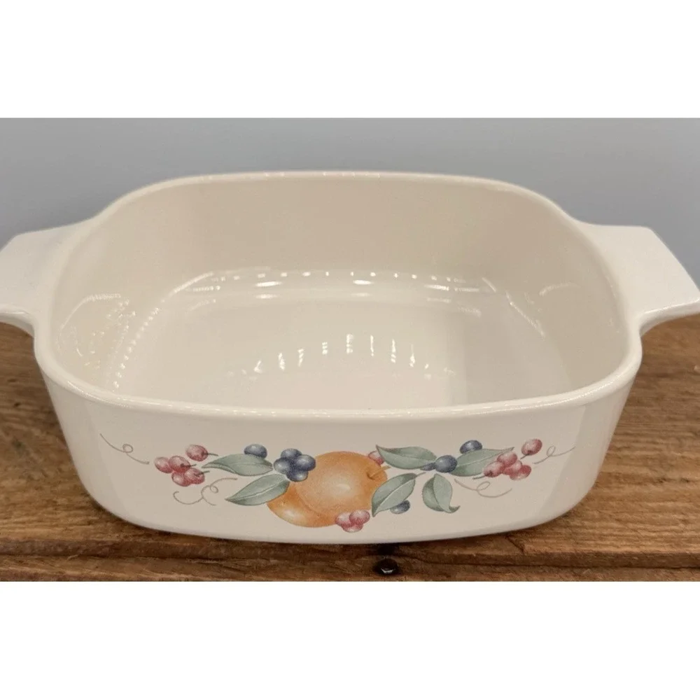 Corning Ware Beige Fruit Garland 4pc Set A-1-B + 2 A-1 1/2-B‎ + Pyrex Lid VTG